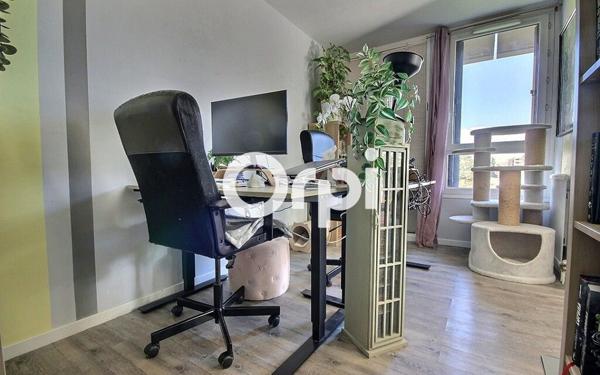 Appartement à vendre    5 pièces • 104,76 m2 Élancourt