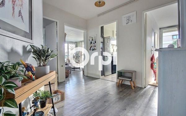 Appartement à vendre    5 pièces • 104,76 m2 Élancourt