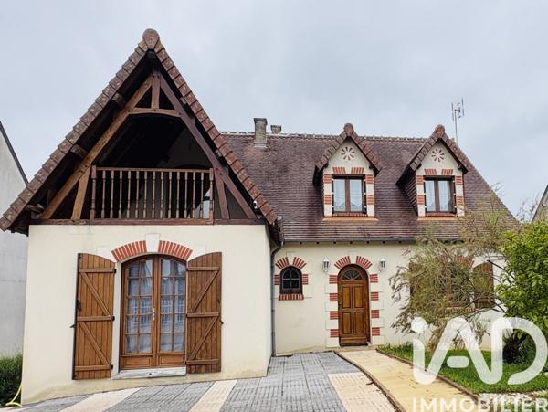 Maison à vendre 7 pièces 143 m² Saint-Sulpice-de-Pommeray