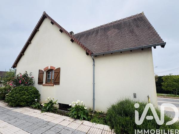 Maison à vendre 7 pièces 143 m² Saint-Sulpice-de-Pommeray