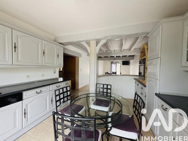 Maison à vendre 7 pièces 143 m² Saint-Sulpice-de-Pommeray