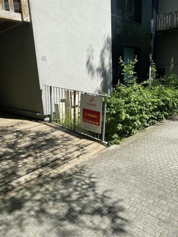 Garage - Parking à vendre à Lille dans le Nord (59000), ref : VS164-59019