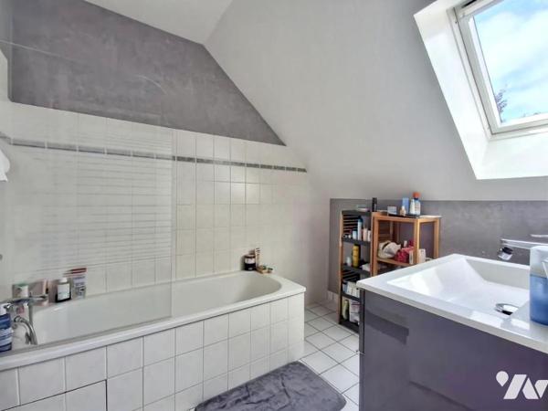 Saint-Herblain pavillon 3 ch bureau et jardin