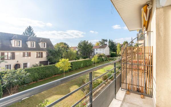 Appartement à vendre    3 pièces • 58 m2 Saint-Maur-des-Fossés