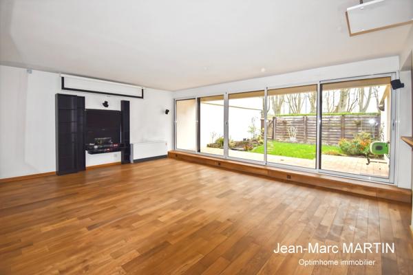 Villeneuve-d’Ascq – Appartement 107 m² avec rez-de-jardin sécurisé – Résidence de standing – Chaîne des Lacs à pied