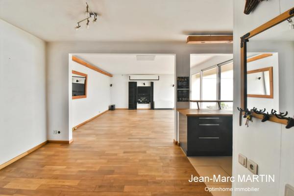 Villeneuve-d’Ascq – Appartement 107 m² avec rez-de-jardin sécurisé – Résidence de standing – Chaîne des Lacs à pied