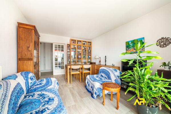 Appartement 3 pièces calme avec balcon et parking à La Garenne-Colombes €409 500 ** - Référence 535JB