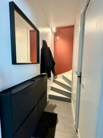 Appartement F2 + Box au Bord de l'eau Centre-Ville de Chambly