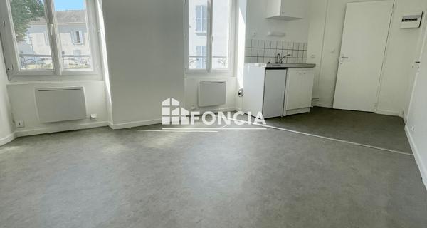 Location Studio 21.1 m² - Melun 77000