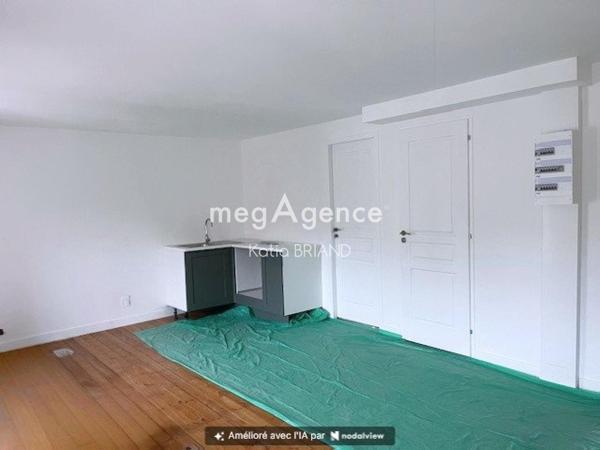 Appartement à LAVAL, 53000 - 1 pièce 37m²