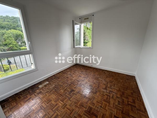 Appartement
         3 pièces
        - 61 m² Exclusivité 199 500 € *