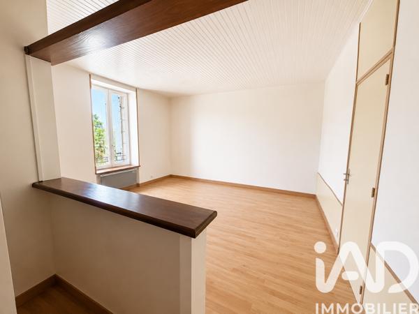 Location studio 24,61 m² Quimper