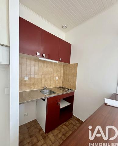 Location studio 24,61 m² Quimper