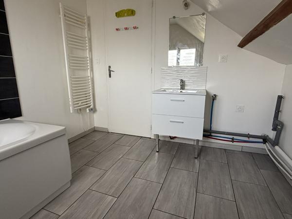 Immeuble à découper à SANDILLON (45640)