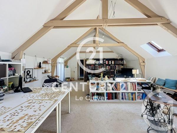 Maison à vendre  6 pièces - 231 m 2   GUINGAMP  - 22