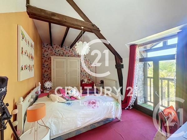 Maison à vendre  6 pièces - 231 m 2   GUINGAMP  - 22