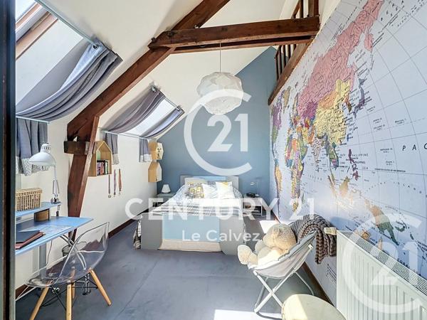Maison à vendre  6 pièces - 231 m 2   GUINGAMP  - 22