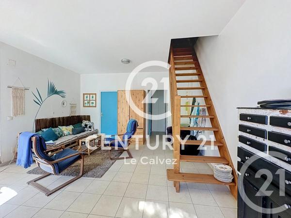 Maison à vendre  6 pièces - 231 m 2   GUINGAMP  - 22