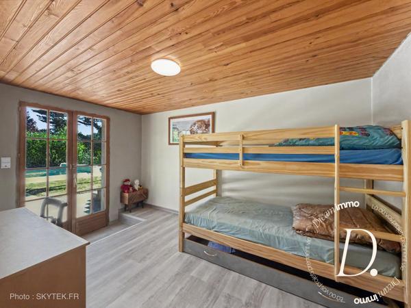 VILLA D'EXCEPTION – 298 m² HABITABLES