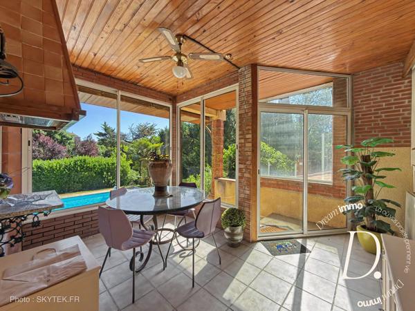 VILLA D'EXCEPTION – 298 m² HABITABLES