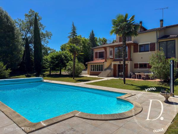 VILLA D'EXCEPTION – 298 m² HABITABLES