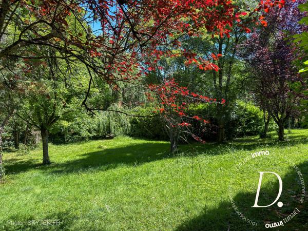 VILLA D'EXCEPTION – 298 m² HABITABLES