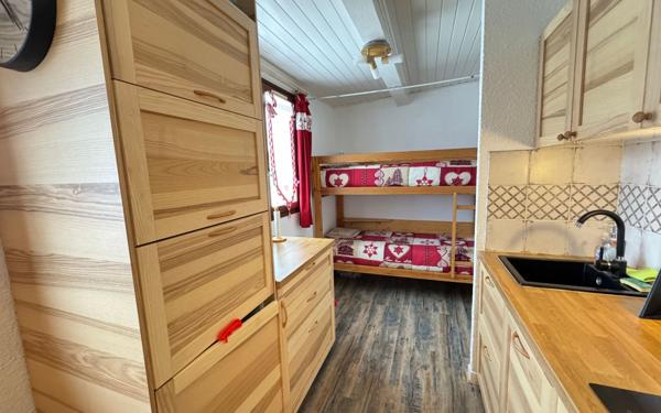 Appartement à vendre    1 pièce • 24,70 m2 Montclar