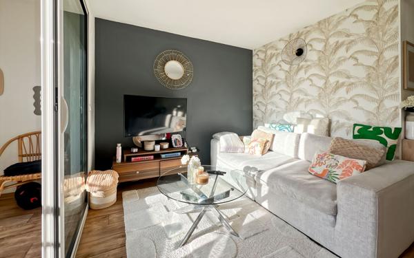 Appartement à vendre    2 pièces • 48,51 m2 Fréjus