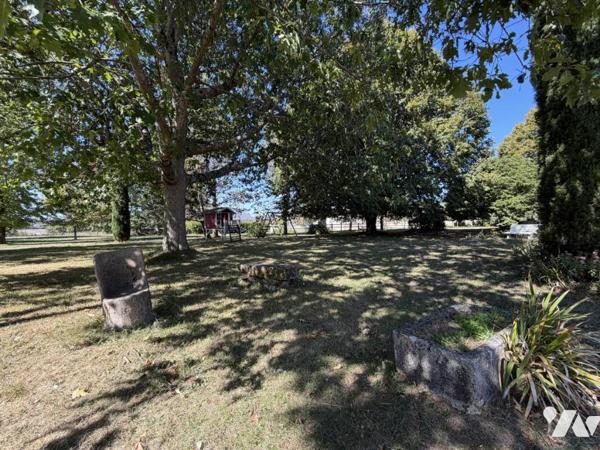 Maison familiale de caractère – 219 m² – Parc arboré de plus de 6 000 m² – Chanceaux-sur-Choisille