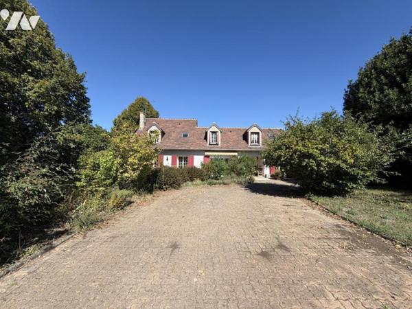 Maison familiale de caractère – 219 m² – Parc arboré de plus de 6 000 m² – Chanceaux-sur-Choisille