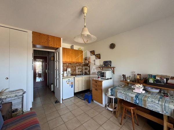 SAINTE MAXIME CENTRE STUDIO CABINE  20 m2 et parking