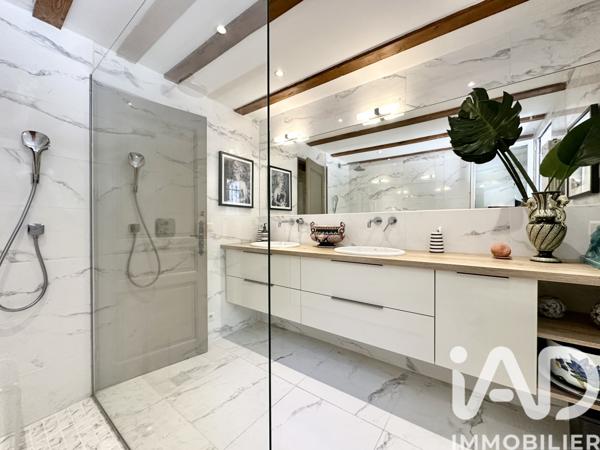 Maison à vendre 5 pièces 177 m² Saint-Maximin