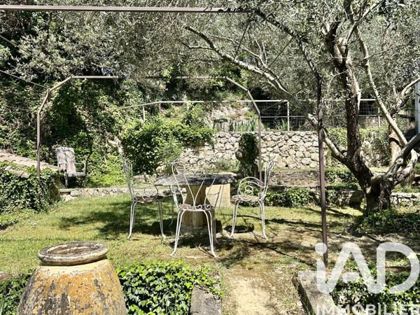 Maison à vendre 5 pièces 177 m² Saint-Maximin