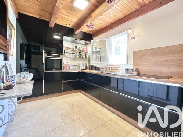 Maison à vendre 5 pièces 177 m² Saint-Maximin