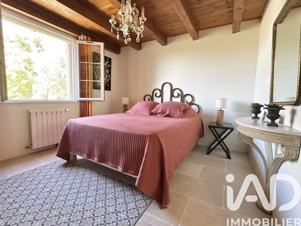 Maison à vendre 5 pièces 177 m² Saint-Maximin