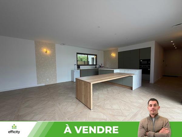 Maison
         6 pièces
        - 144 m² 430 000 € *