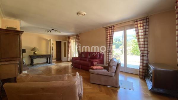 Maison 6 chambres 190m²