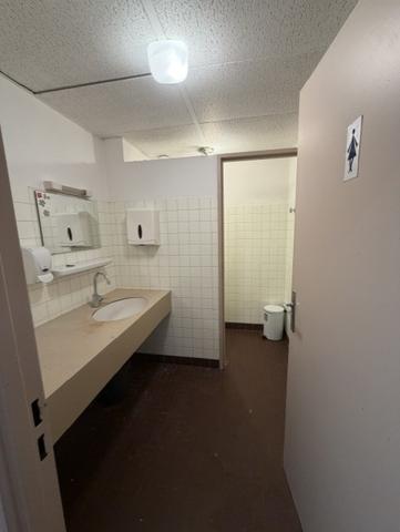 Besançon (25000) Bureaux clés en main 230 m² — 8 bureaux + 9 stationnements