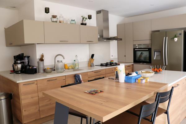 Saint-Saturnin-lès-Apt (84490) Villa neuve à Saint Saturnin lès Apt