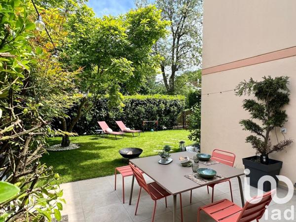 Appartement 3 pièces de 58 m² à Saulx-les-Chartreux (91160)