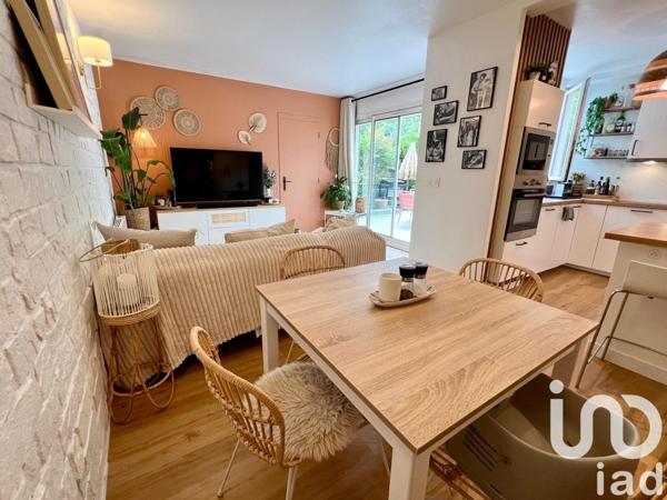 Appartement 3 pièces de 58 m² à Saulx-les-Chartreux (91160)