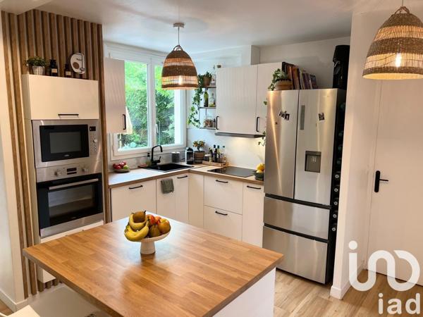 Appartement 3 pièces de 58 m² à Saulx-les-Chartreux (91160)