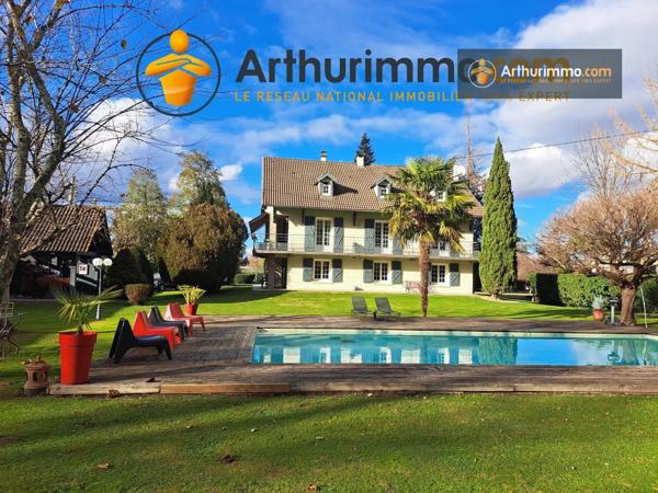 Vente Maison 10 pièces 300 m2 à Saint-Girons