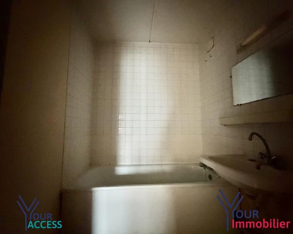 Appartement à vendre, 5 pièces - Vénissieux 69200