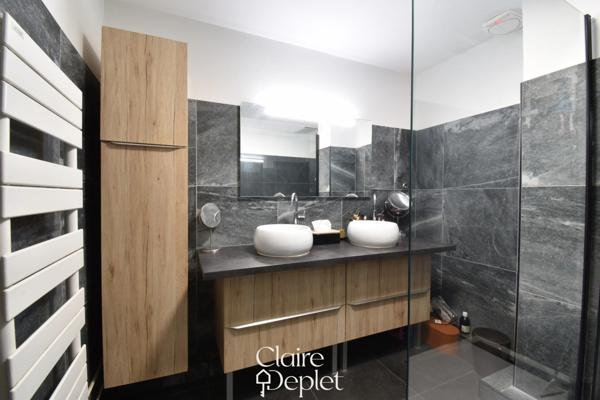 Maison 4 chambres + jardin et stationnement