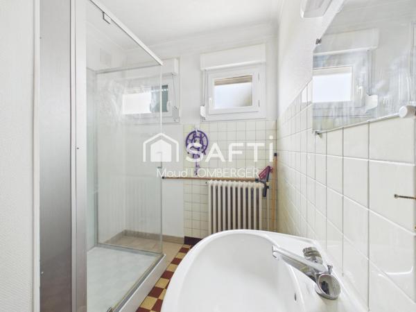 Pavillon + logement indépendant à Chargey les Gray