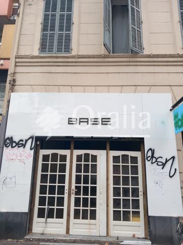Local · Location Marseille (13003) 69m²