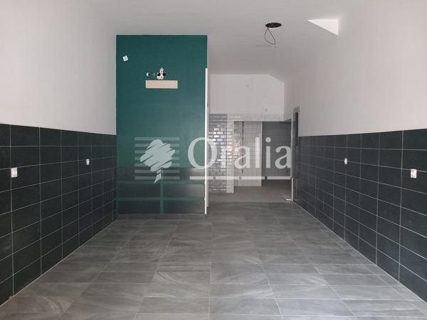 Local · Location Marseille (13003) 69m²