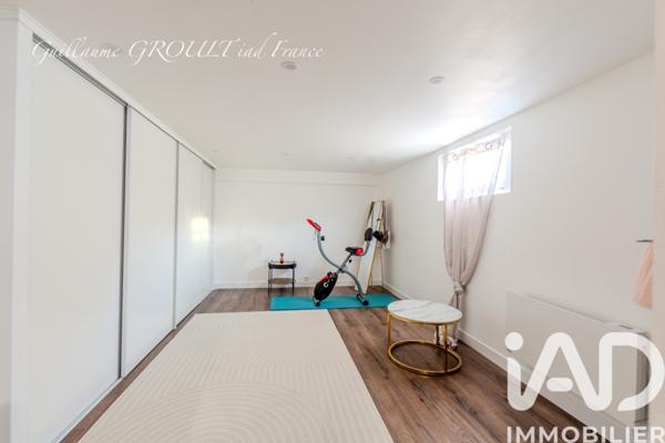 Maison à vendre 5 pièces 142 m² Villecresnes