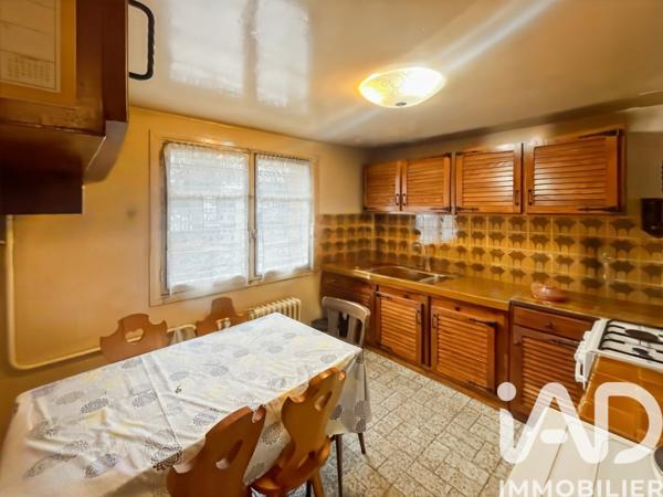 Maison à vendre 8 pièces 143 m² Rueil-Malmaison